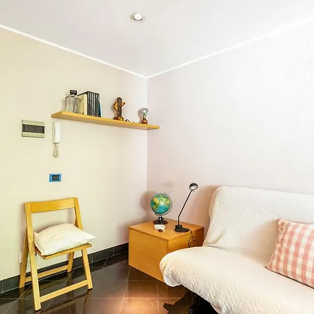 With Private Parking & Shared Pool!